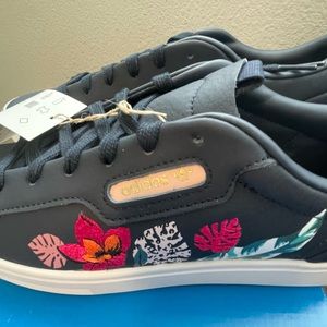 NWT and box! Adidas shoes